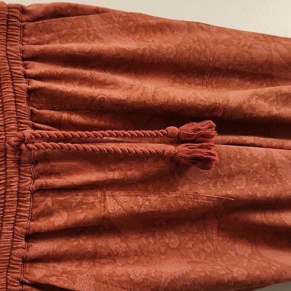 Cleobella Terracotta Paisley Print Jogger Pants Size Extra Small - Picture 13 of 14